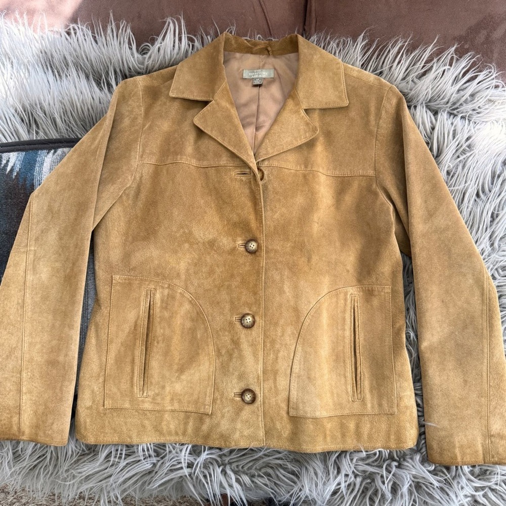 The Territory Ahead Suede jacket excellent condition Medium
